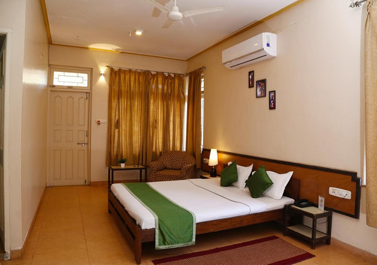 Hotel Durvankur Ganpatipule Exterior photo