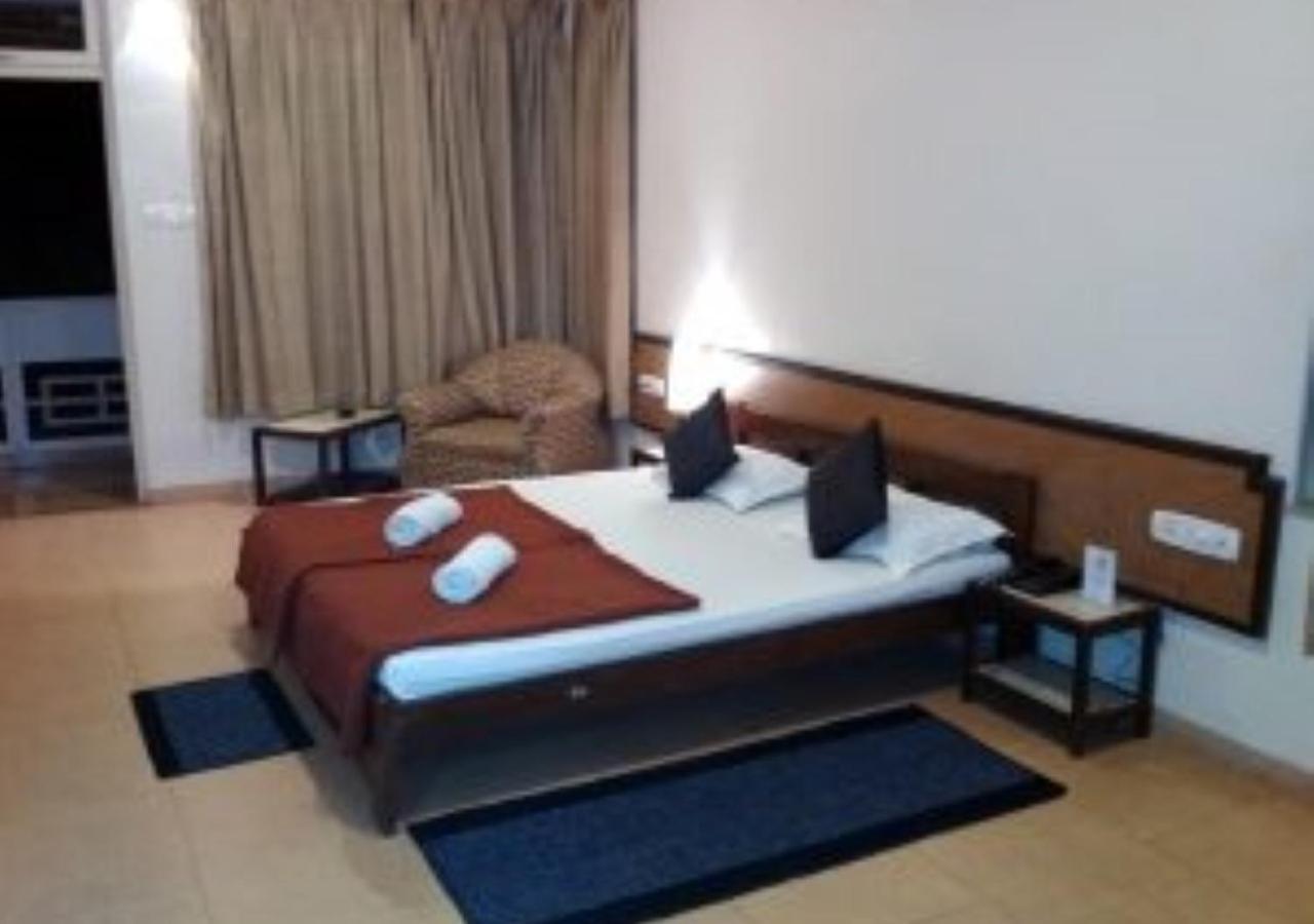 Hotel Durvankur Ganpatipule Exterior photo