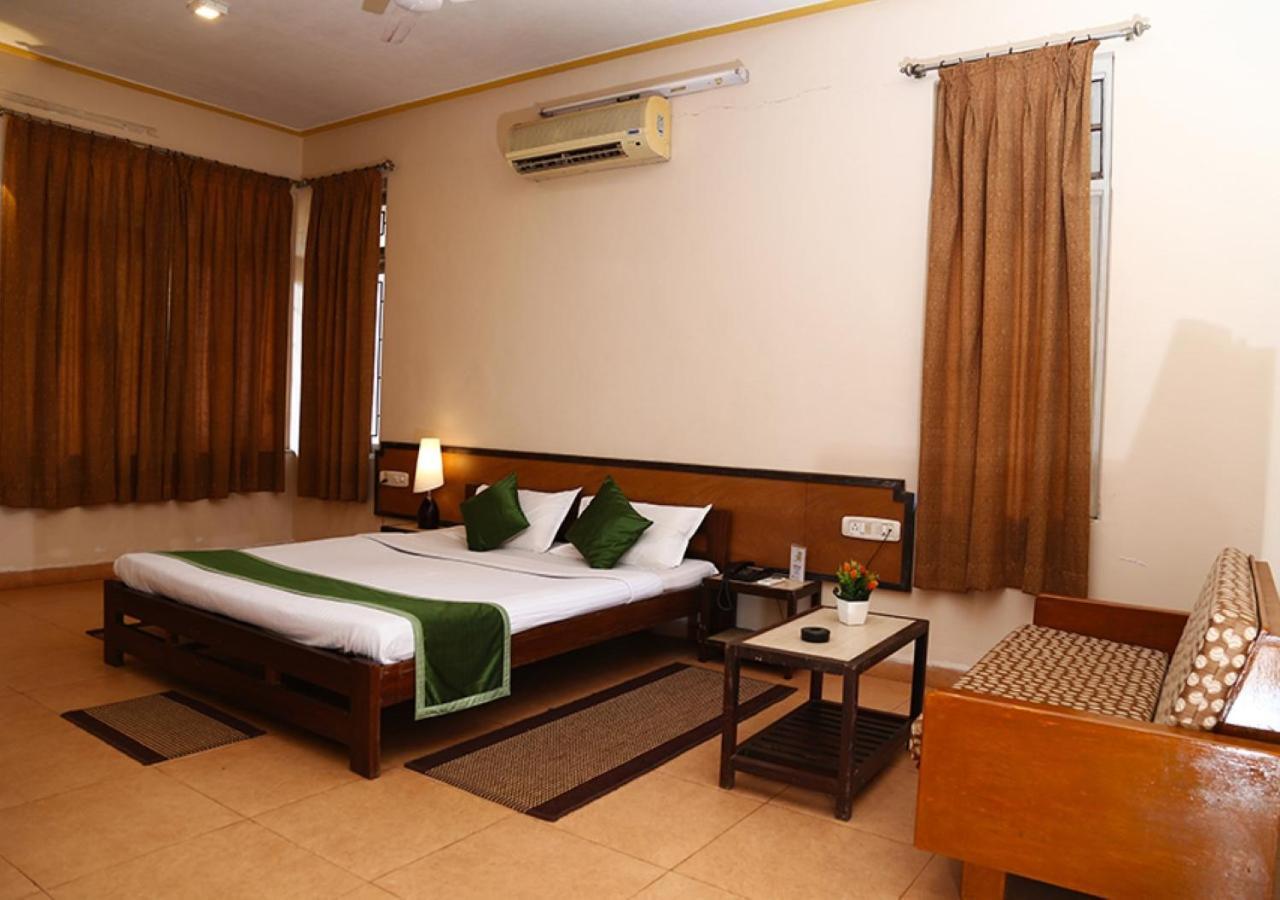 Hotel Durvankur Ganpatipule Exterior photo